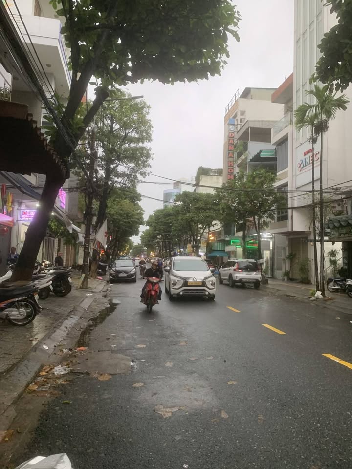 Nhà mặt tiền Nguyễn Du Hải Châu 67.2m² giá 13.3 tỷ - Cơ hội đầu tư sinh lời!