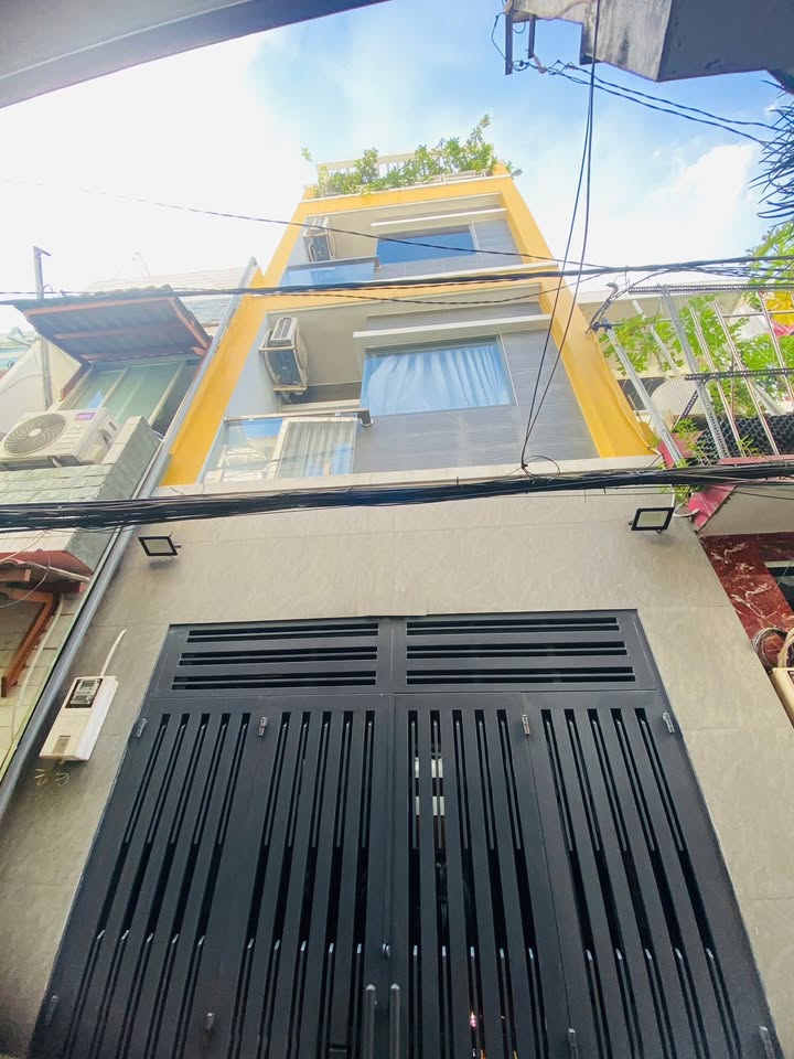 Nhà phố Nguyễn Ngọc Lộc, Q10, 37m² giá thỏa thuận - Vị trí sát mặt tiền!