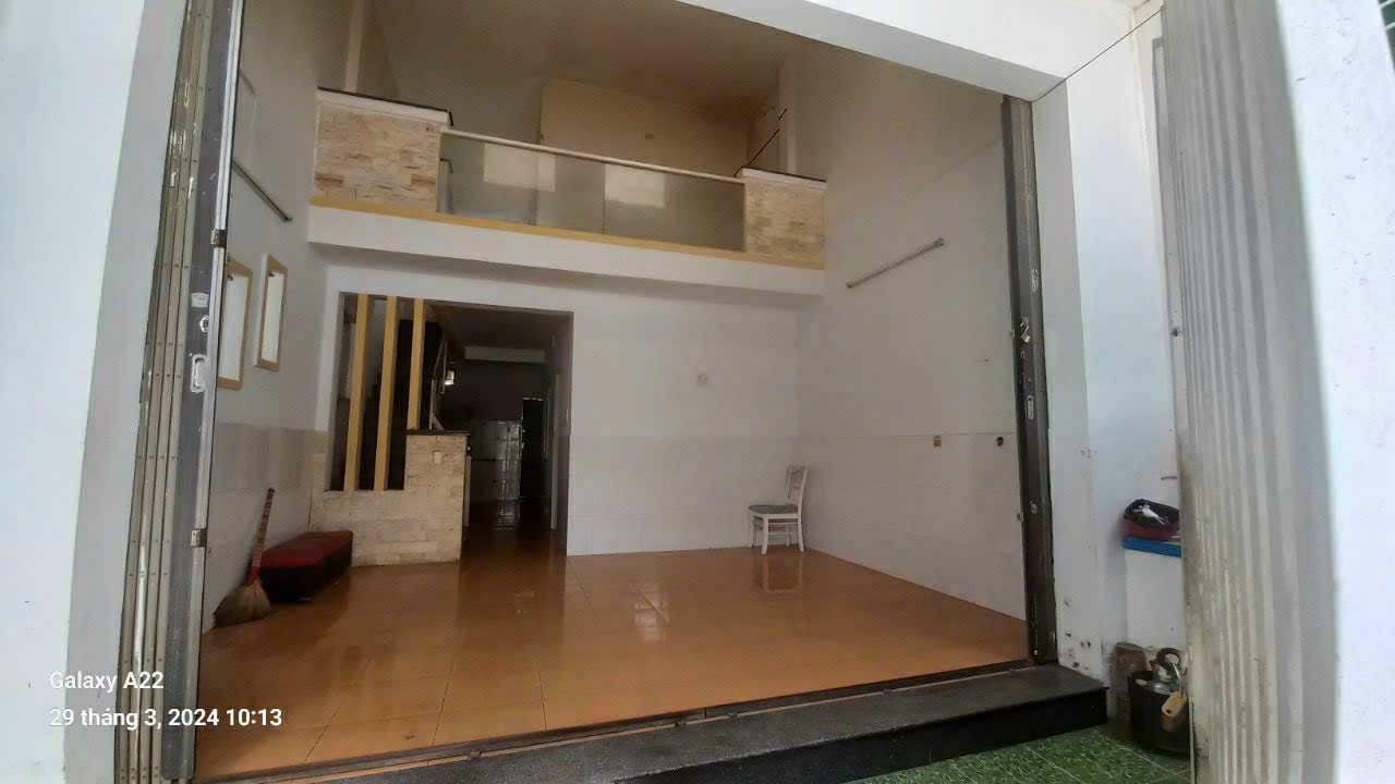 Nhà nguyên căn Phương Sài, Nha Trang 65m² giá 4.2 triệu - Gần chợ, thuận tiện di chuyển!