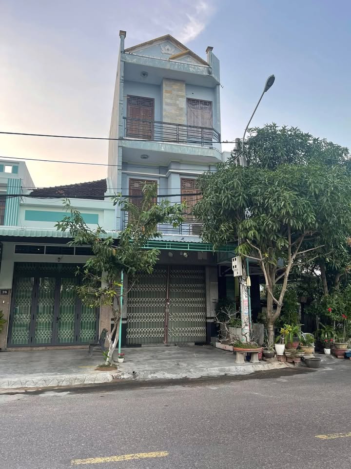 Nhà 3 tầng Đống Đa, Quy Nhơn 50m² giá 4.5 tỷ - Chính chủ bán gấp!