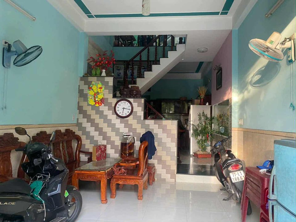 Bán nhà mặt tiền Tố Hữu Đống Đa Quy Nhơn 64m² giá 5 tỷ - Cơ hội sở hữu ngay!