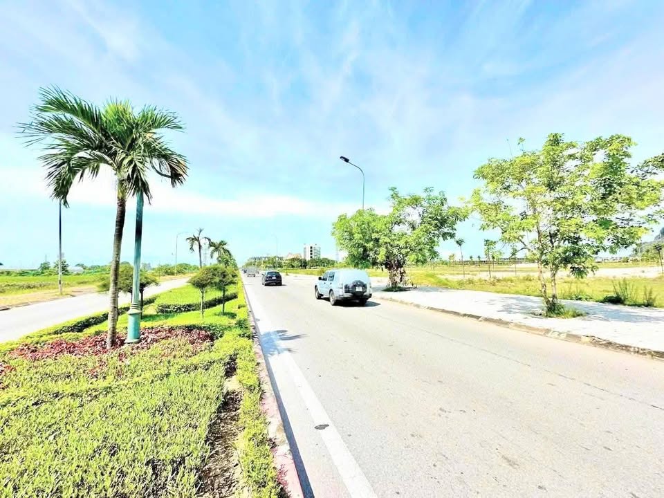 Đất nền Quảng Châu Sầm Sơn 600m² giá 9.6 tỷ - Đầu tư sinh lời hấp dẫn!