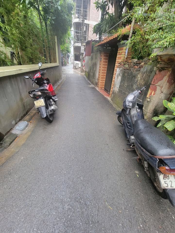 Đất Cổ Bi Gia Lâm 70m² giá 6.75 tỷ - Bán gấp, cơ hội hiếm có!