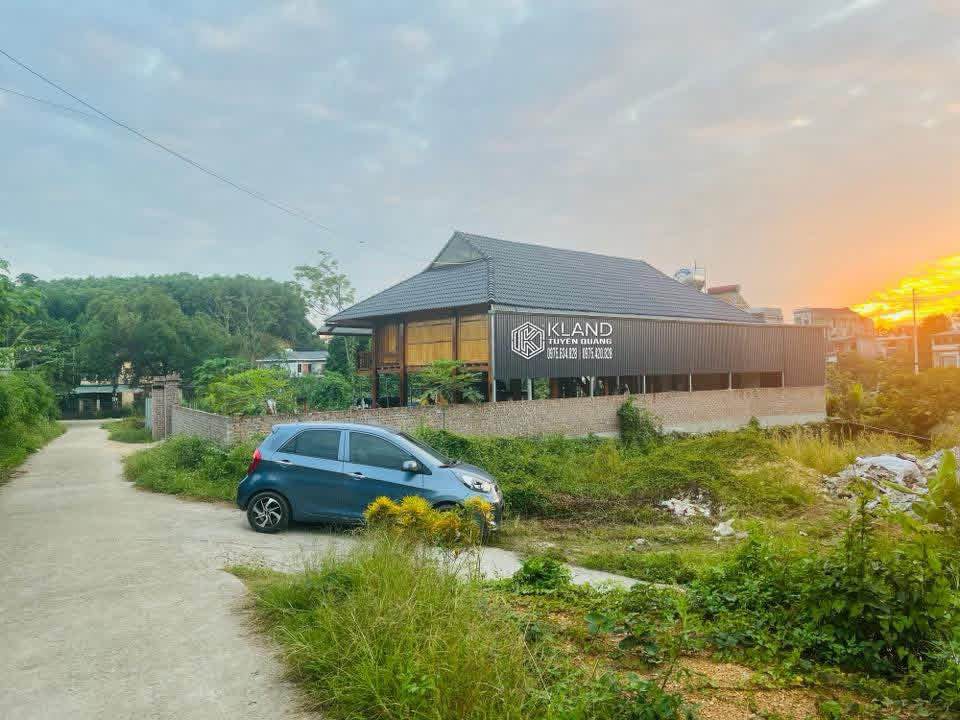 Đất nền 175m² tại Tuyên Quang giá 1.55 tỷ - Giao thông thuận lợi, không lo ngập lụt!