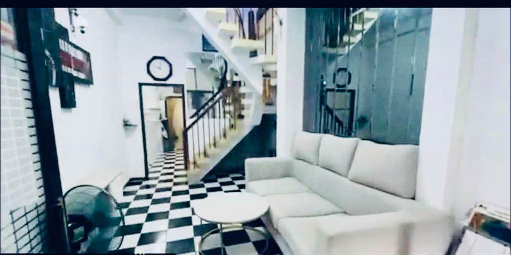 Nhà phố Quận 10 đường 3 Tháng 2 46m² giá thương lượng - Vị trí đắc địa gần Kỳ Hoà!