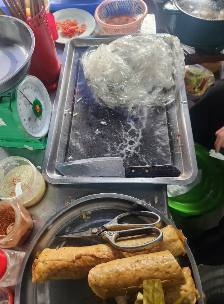 Đất mặt ngõ chính 166 Vũ Hựu, phường Thanh Bình, 75m² - Giá tốt cho người thiện chí!