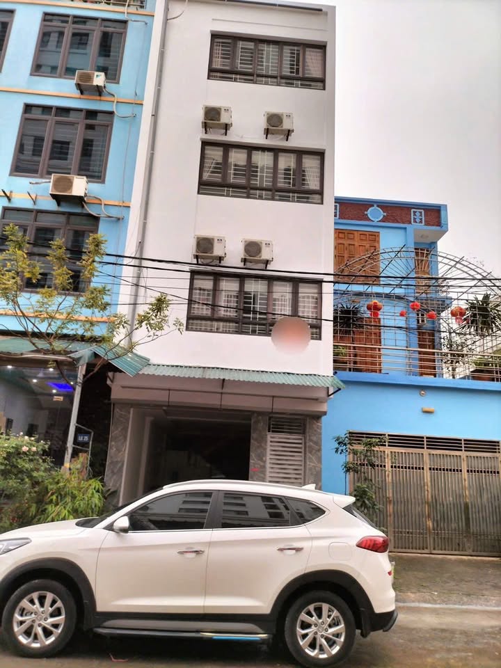 Nhà thuê 4 tầng Khai Quang 7 phòng ngủ - Full đồ, sẵn ở ngay 18 triệu!