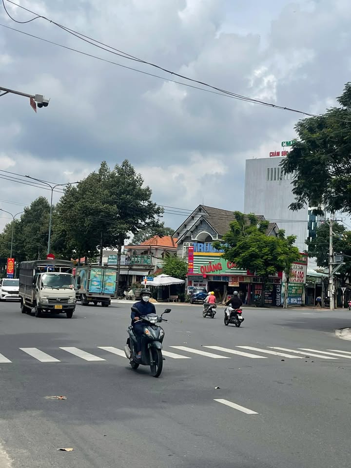 Đất mặt tiền Đỗ Tấn Phong, Dĩ An 150m² giá 2.5 tỷ - Cơ hội vàng đầu tư!