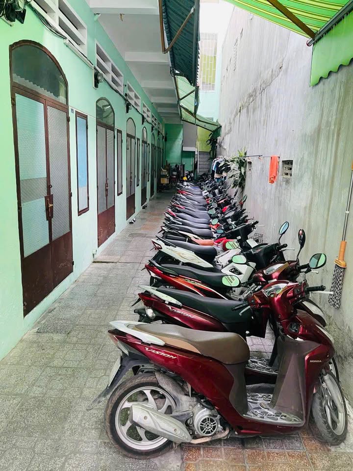Nhà trọ 3 tầng hẻm Đặng Tất Nha Trang 177m² giá 8.99 tỷ - Dòng tiền thu nhập 42 triệu/tháng!