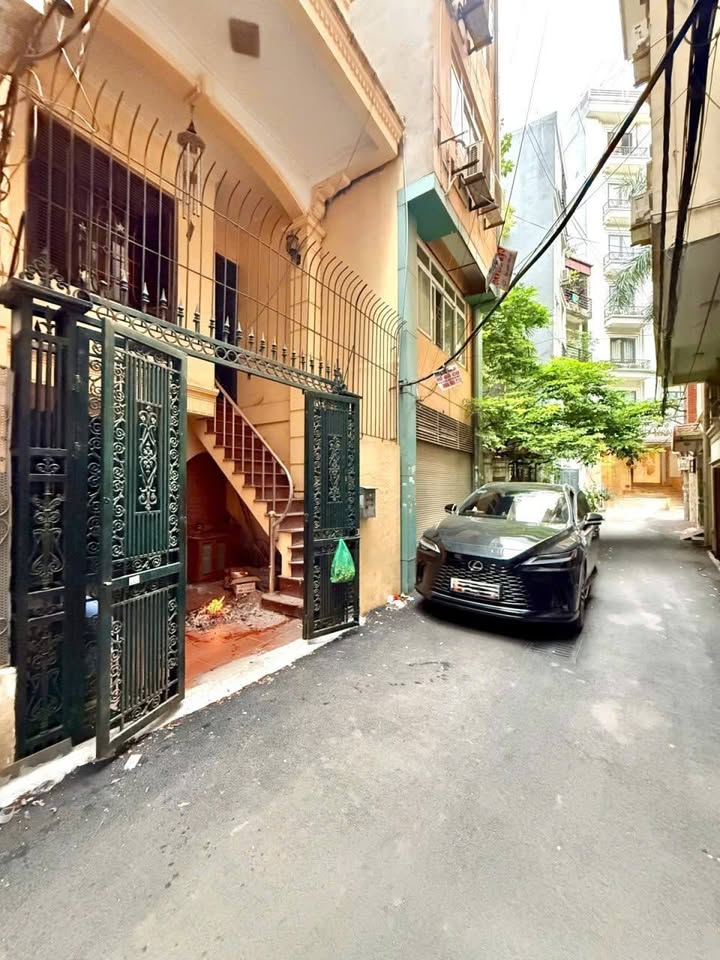 Nhà 7 tầng Trần Duy Hưng, Cầu Giấy 65m² giá 32 tỷ - Thiết kế tùy ý ngay!