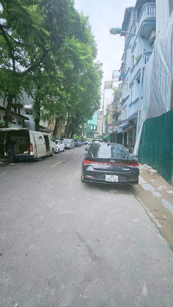 Mặt phố Yên Bái 1 - 212.6m² giá 42 tỷ - Kinh doanh đỉnh cao, hai mặt thoáng!