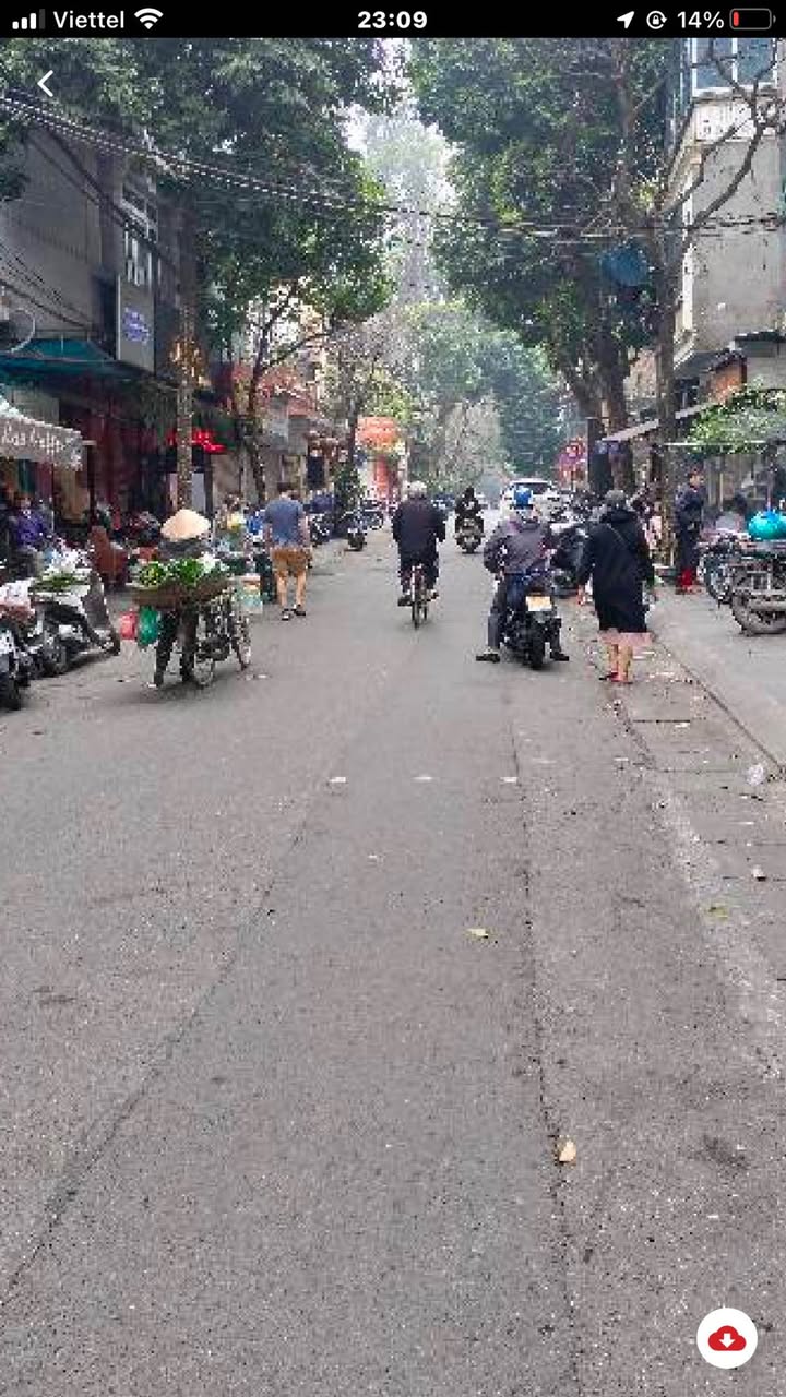 Nhà mặt phố Đặng Dung, quận Ba Đình, 13m² giá 7 tỷ - Kinh doanh sầm uất!