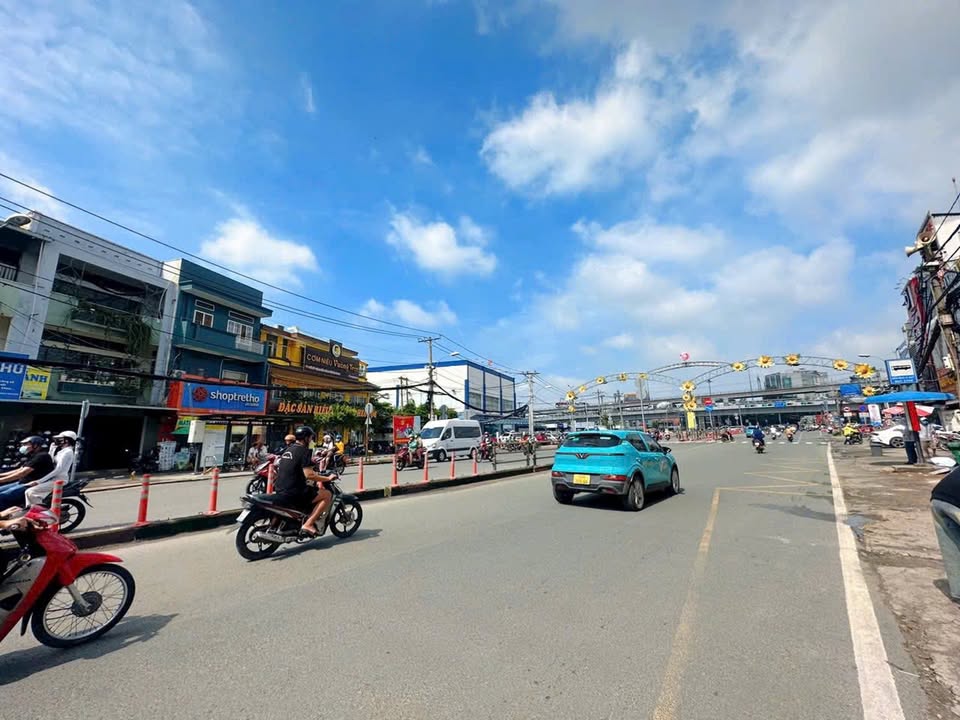 FrontHouse mặt tiền Quang Trung 94m² giá 6.95 tỷ - Cơ hội đầu tư hiếm có!