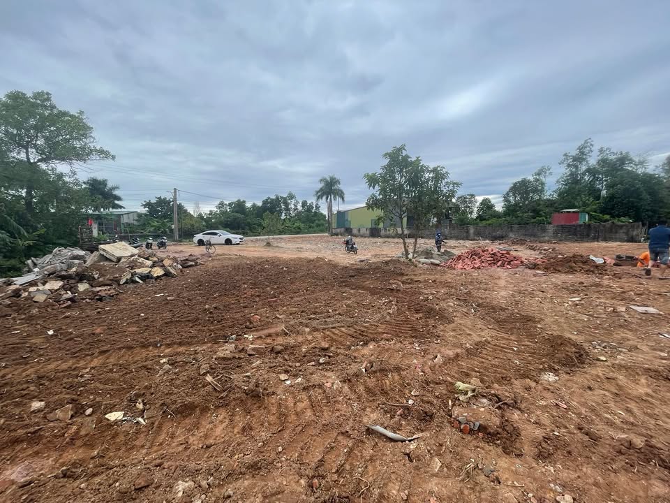 Đất nền khu 6 Hải Yên Móng Cái 90m² giá chỉ 700 triệu - Đầu tư sinh lời ngay!