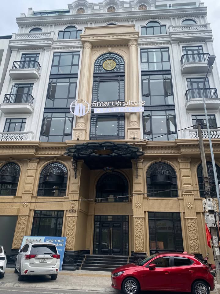 Cho thuê mặt bằng tầng 1 + 2 đường Nguyễn Gia Thiều Bắc Ninh 200m² - Giá chỉ 150 triệu/tháng!