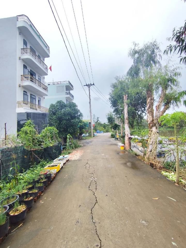 Đất thổ cư 110m² Bờ sông Vàm Thuận Hà Huy Giáp giá 3 tỷ - Tiềm năng tăng giá mạnh!