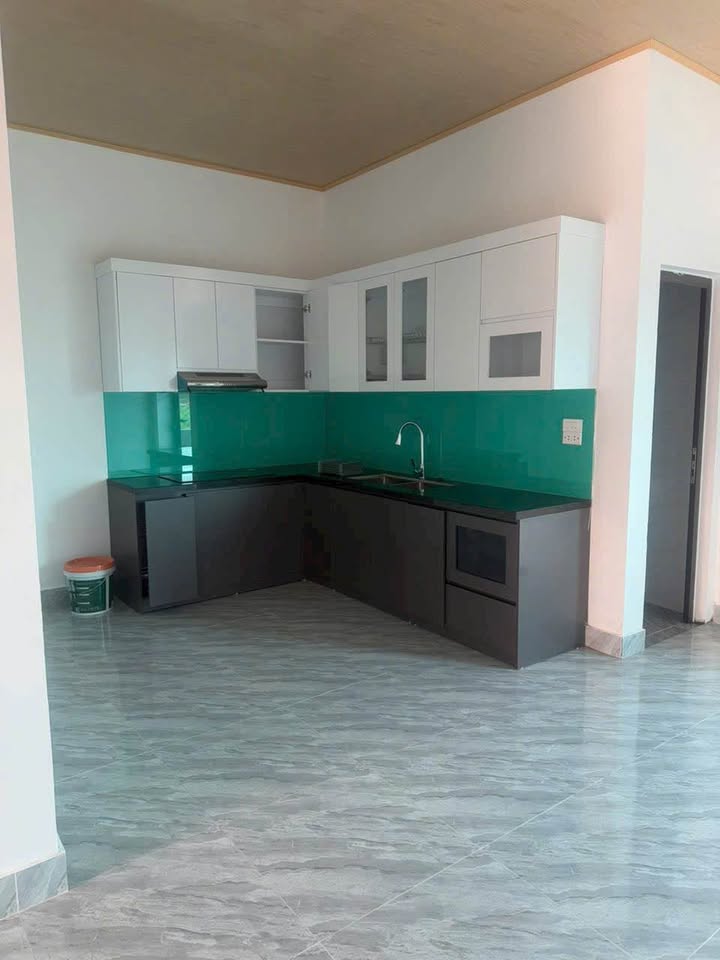 Nhà cấp 4 Hồng Phong Đông Triều 135m² chỉ 1 tỷ - Full nội thất, vào ở ngay!