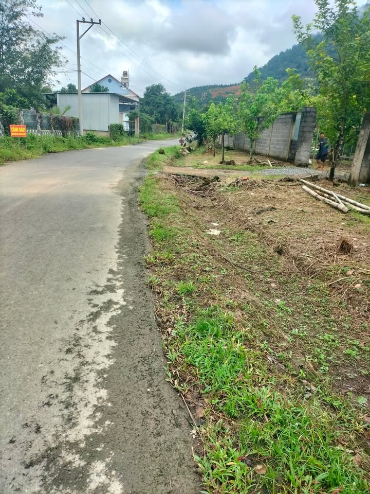 Đất nền thổ cư Đạ Huoai 108m² giá 500 triệu - Mặt tiền tỉnh lộ 713