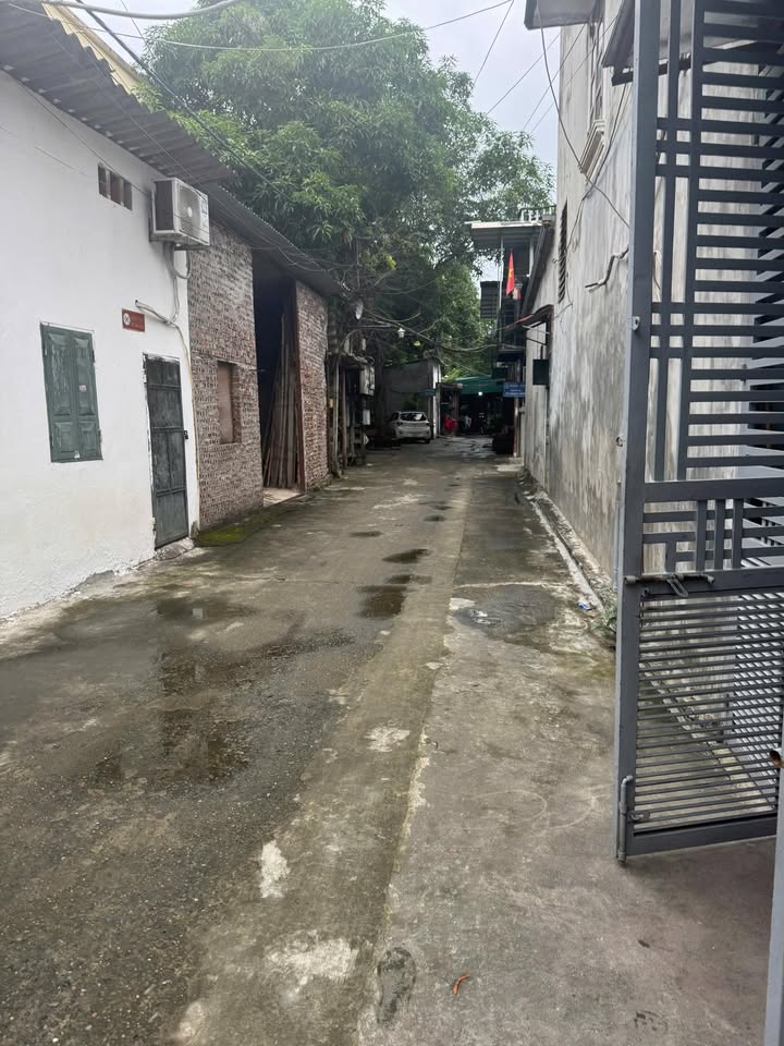 Bán nhà 2 tầng phường Hòa Bình 50m² giá 1 tỷ - Gần trường học tiện lợi