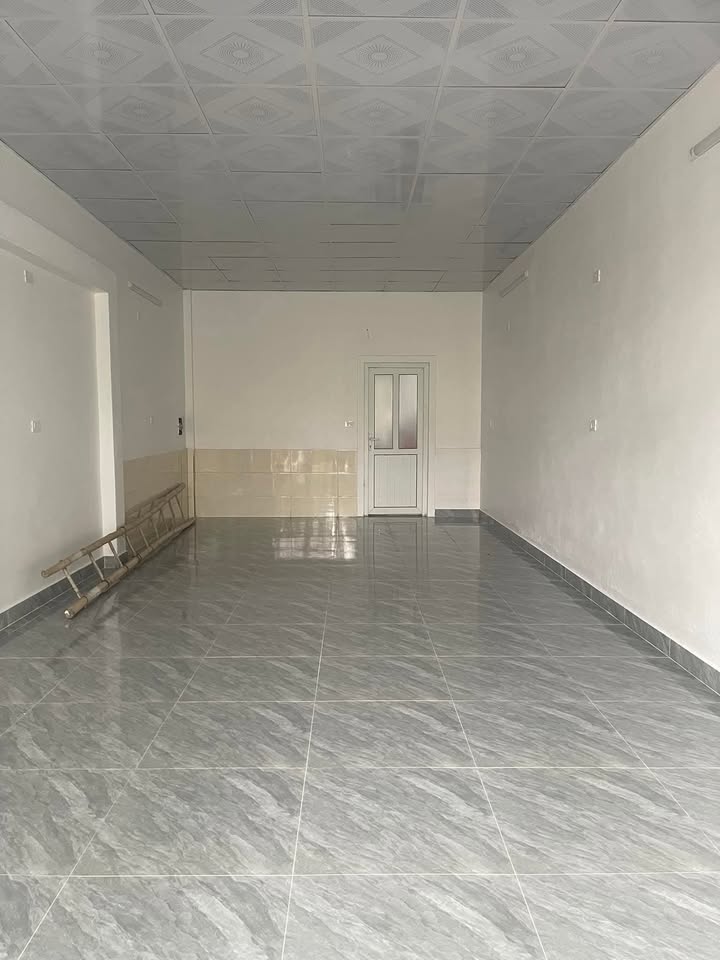 Nhà cấp 4 cho thuê tại đường Kênh Bắc, Vinh 85m² giá 5.5 triệu - Không gian sống sạch sẽ, thoáng mát!