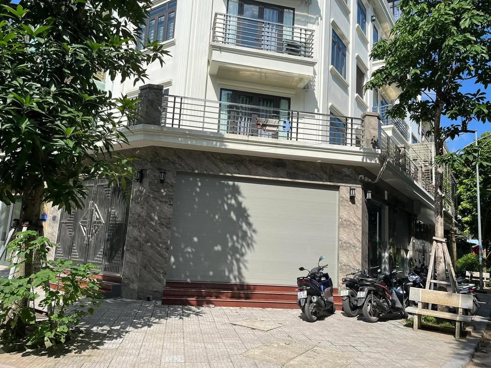 Nhà nguyên căn Văn Phú - Hà Đông 160m² giá 35 triệu - Phù hợp làm văn phòng, kinh doanh