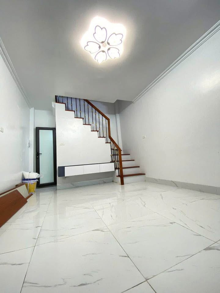 Nhà 6 tầng tại Lê Văn Hiến, Bắc Từ Liêm 22m² giá 4.8 tỷ - Sổ đỏ chính chủ!