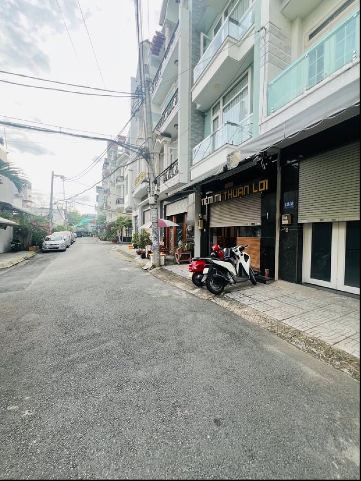 Nhà 4 tầng hẻm 10m tại Phường 15, Tân Bình 60m² giá 7 tỷ - Đầu tư sinh lời!