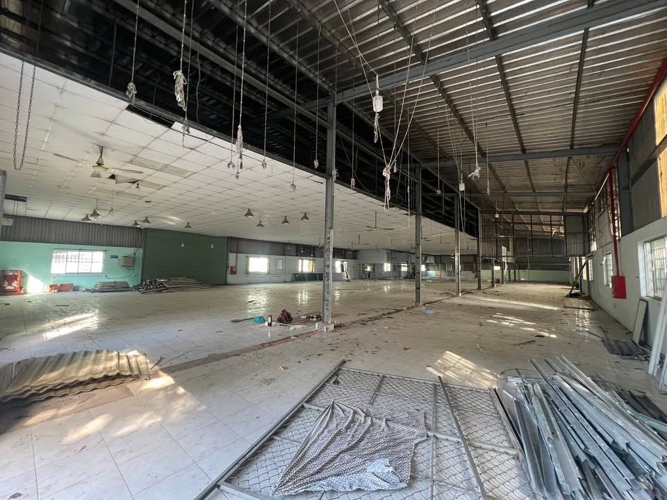 Cho thuê nhà xưởng 2000m² tại An Phú, Thuận An - Giá chỉ 100 triệu/tháng!
