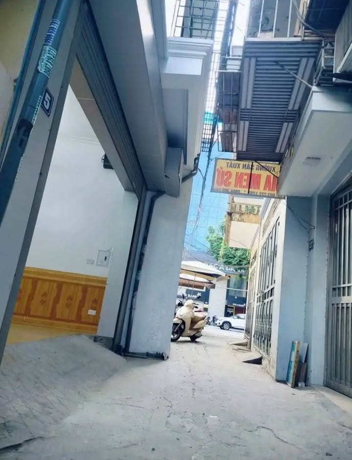 Nhà 3 tầng Phủ Lý 30m² chỉ 2.2 tỷ - Cơ hội vàng cho bạn!