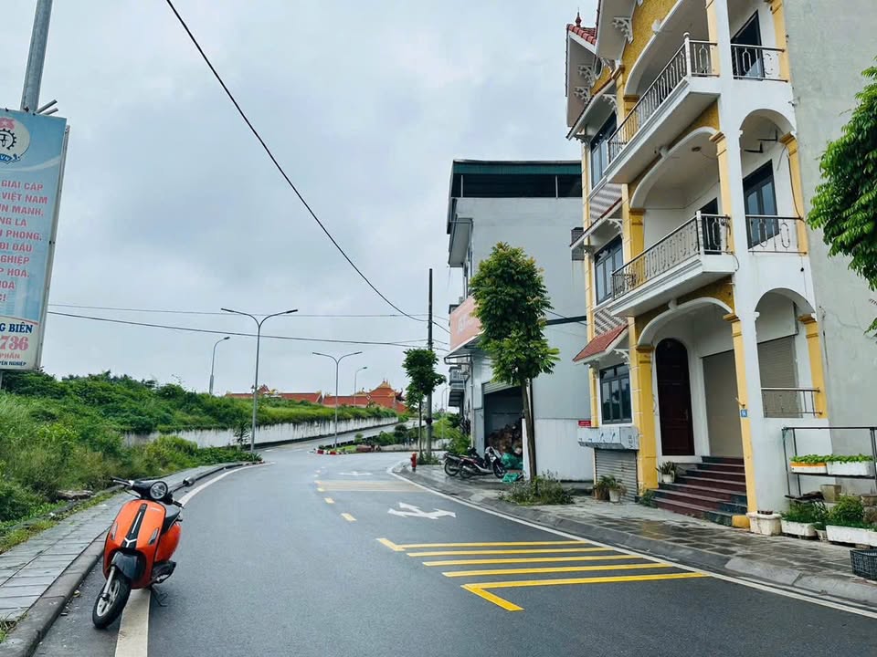 Đất nền Giang Biên, Long Biên 94m² giá 16.45 tỷ - Đầu tư sinh lời ngay!