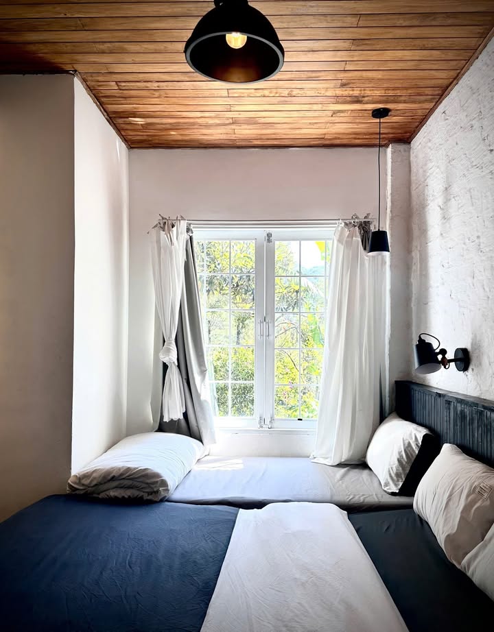 Nhà nguyên căn tại Hẻm 31 Hoàng Hoa Thám, Đà Lạt - Thoải mái cho 6 người ở!