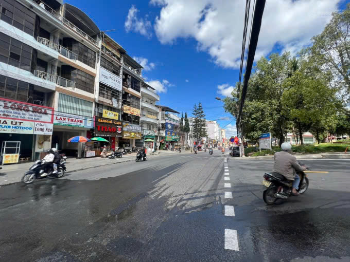 Nhà mặt tiền Bùi Thị Xuân, Đà Lạt 99m² giá 45 triệu - Thích hợp kinh doanh mọi ngành nghề!