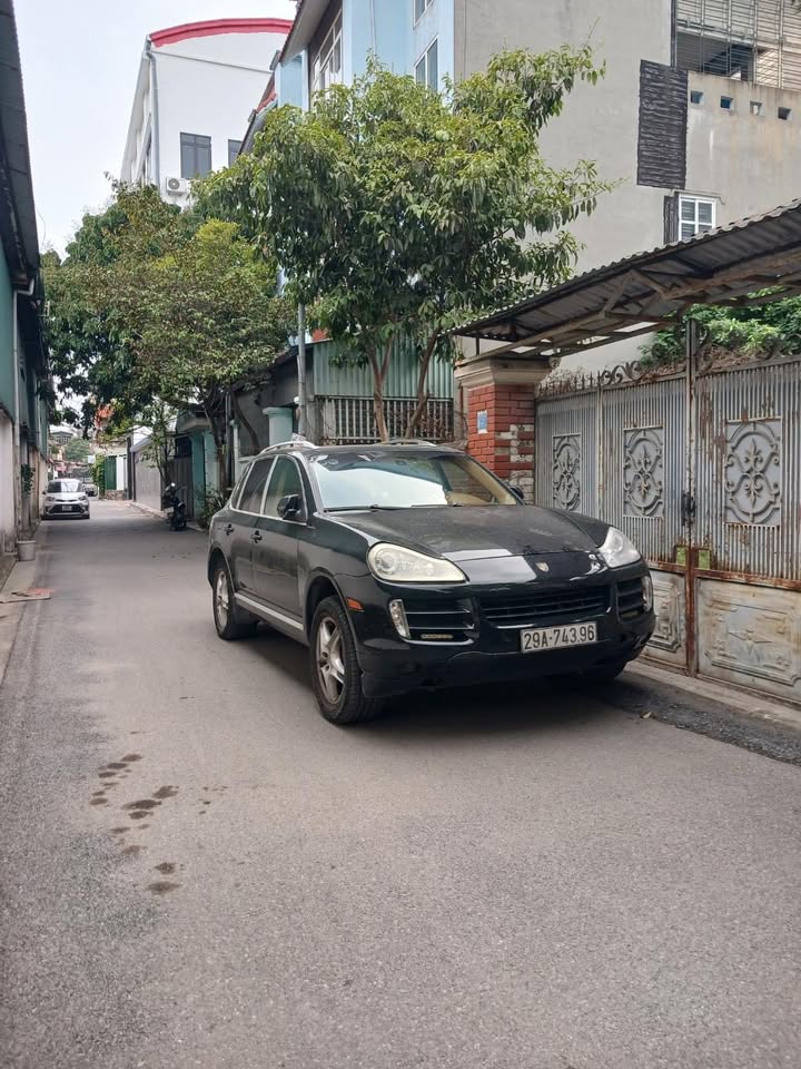 Đất nền Ngô Gia Tự, Long Biên 227m² giá 40.8 tỷ - Cơ hội đầu tư hiếm có!