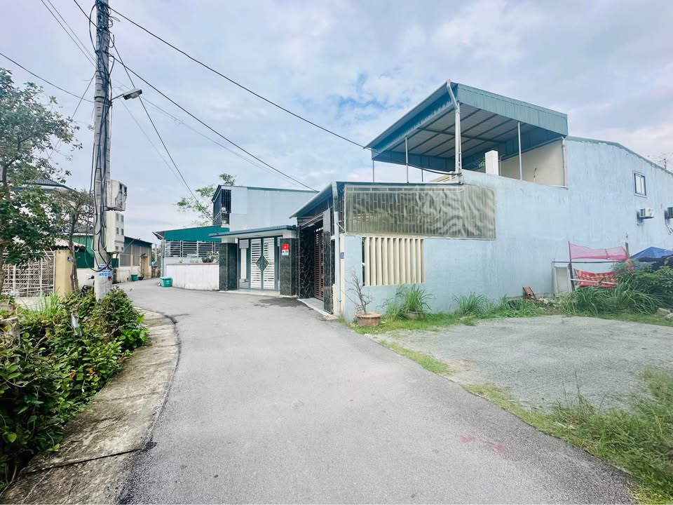 Đất thổ cư Thôn Hòa, Thạch Hưng 230m² giá 3.6 tỷ - Đường thông rộng, vị trí đắc địa!