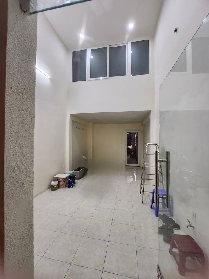 Cho thuê mặt bằng tại hẻm 12 Phan Kế Bính, Quận 1 - Giá chỉ 8 triệu/tháng!