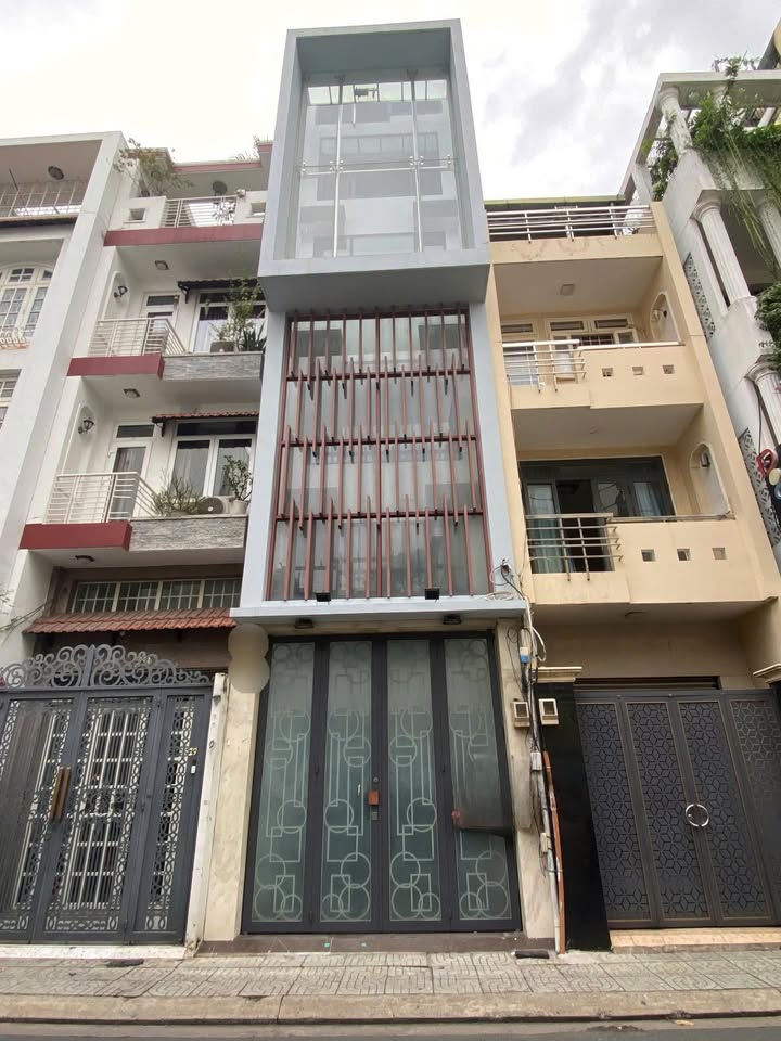 Nhà nguyên căn cho thuê mặt tiền Nguyễn Phi Khanh, Quận 3, diện tích 64m² - Phù hợp làm văn phòng, SPA!