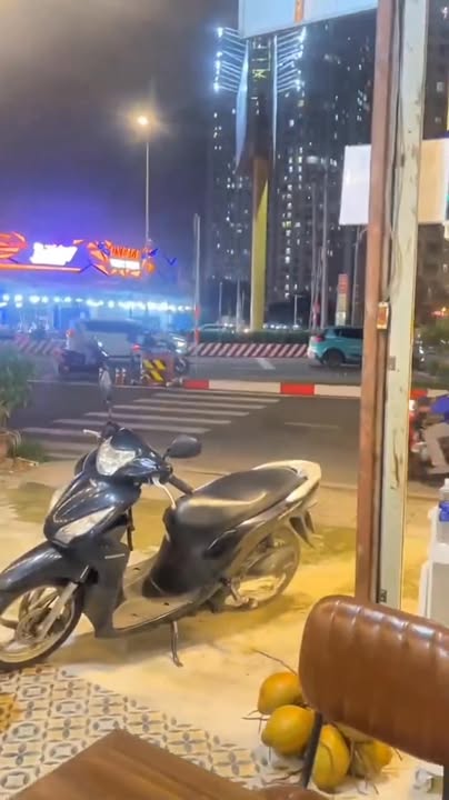 Nhà phố mặt tiền đường Nguyễn Hữu Thọ, quận 7, 150m² - Giá cho thuê chỉ 30 triệu/tháng!