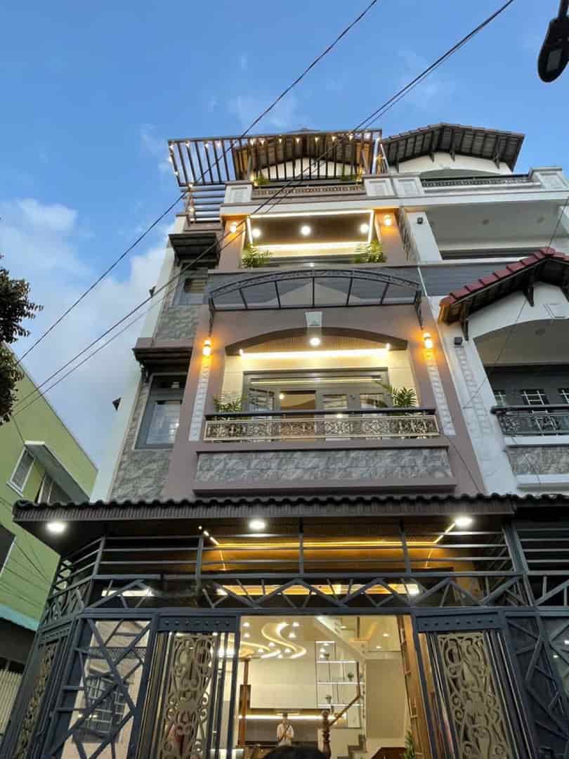 Nhà chính chủ 70m² đường Huỳnh Tấn Phát, Phú Thuận, Q7 - Giá chỉ 3.59 tỷ!