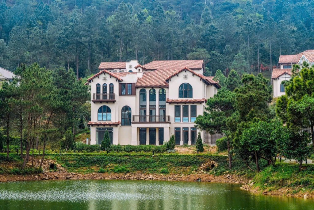 Biệt thự nghỉ dưỡng Thanh Xuân Valley 180m² giá chỉ 10 tỷ - Nơi an trú giữa thiên nhiên!