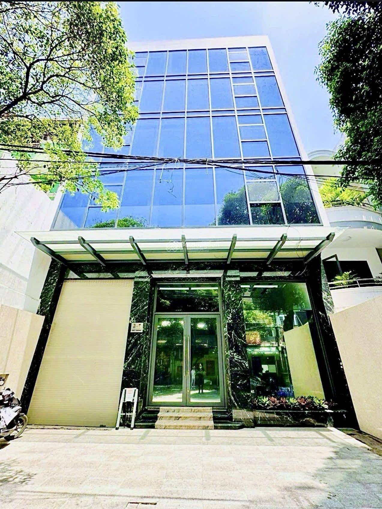 Văn phòng cho thuê tại Tân Bình 170m² - Nhà mới xây, vị trí vàng gần sân bay