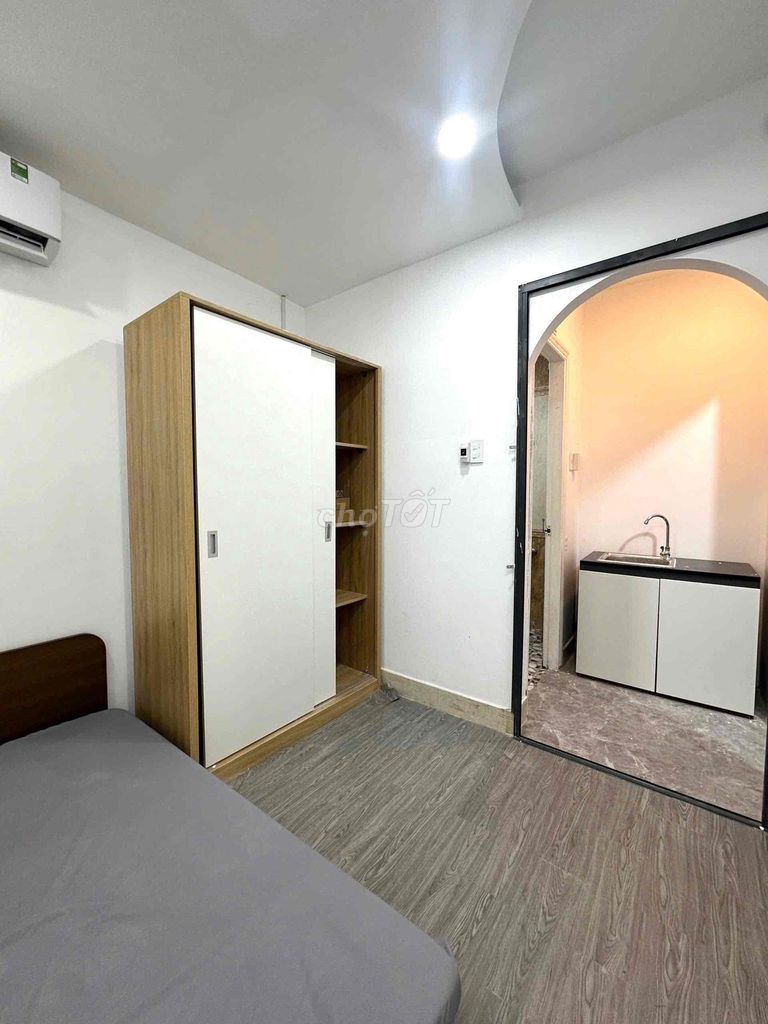 Phòng trọ 1 phòng ngủ full nội thất đường Hoa Sứ giá 4.5 triệu - Ngay siêu thị Coopmart!