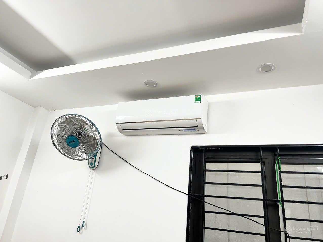 Cho thuê nhà 4 tầng tại Phương Canh, Nam Từ Liêm, 38.5m² - Nhà mới, sạch sẽ, vào ở ngay!