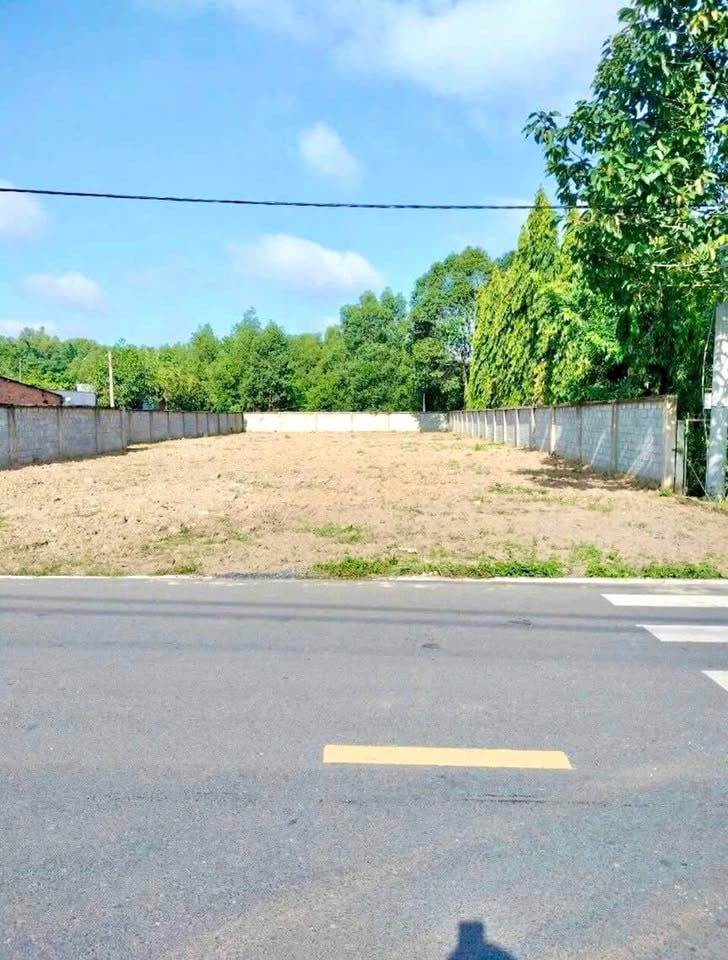 Bán gấp 202m² đất thổ cư tại Bình Long - Giá chỉ 150 triệu, cơ hội kinh doanh ngay!