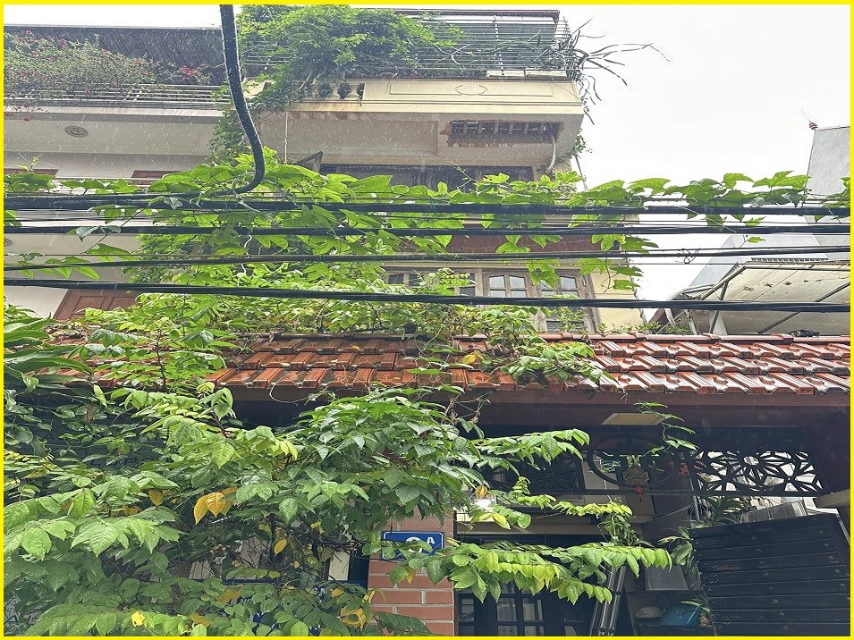 Nhà phố Võ Chí Công 62m² giá 19 tỷ - Phân lô cán bộ, ô tô đỗ cửa!