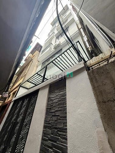 Căn hộ dịch vụ Đê La Thành 57m² giá 14.5 tỷ - Thiết kế hiện đại, đầy đủ tiện ích!