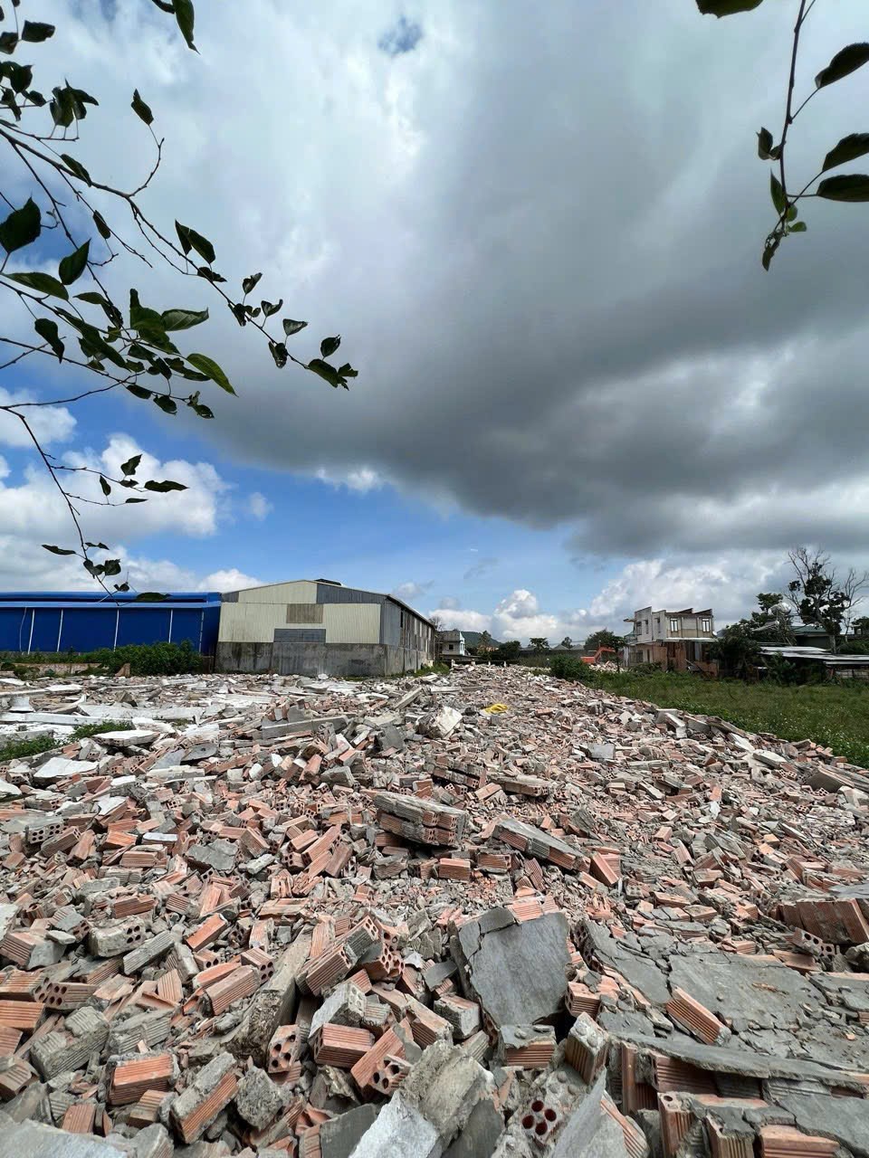 Đất hẻm xe tải Quốc Lộ 27, Liên Hiệp Đức Trọng 4500m² giá 20 tỷ - Cơ hội đầu tư tuyệt vời!