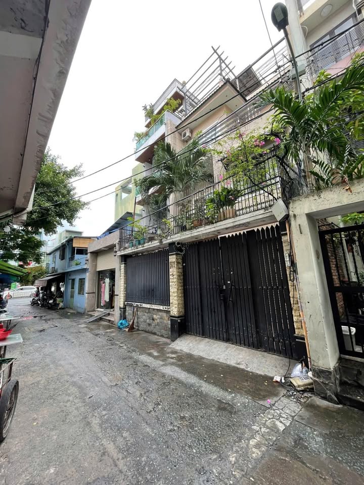 Nhà phố Hẻm 76 Bạch Đằng, Bình Thạnh 102m² giá 15.5 tỷ - Cơ hội vàng đầu tư!