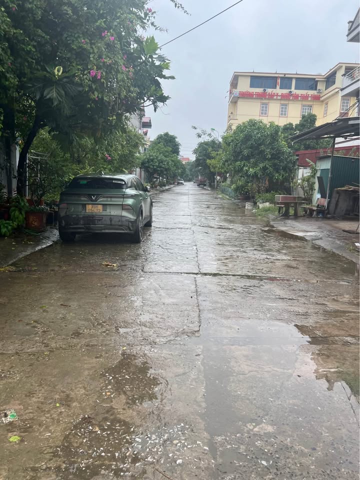 Đất nền Ninh Sơn, Hoa Lư 83.7m² - Đường ô tô tránh nhau, tiện ích đầy đủ!