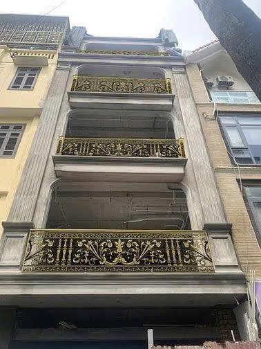 Cho thuê văn phòng 80m² tại Trung Kính, Cầu Giấy - Thiết kế hiện đại, sẵn sàng hoạt động!