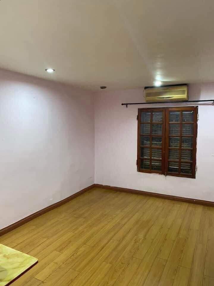 Phòng cho thuê tại Nhà Tập thể A9 Tôn Thất Tùng - Không gian sống thoáng mát, tiện nghi đầy đủ